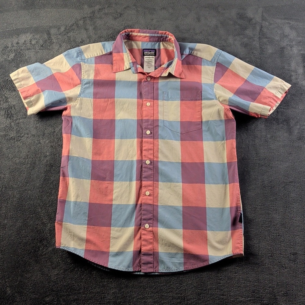Patagonia Shirt Mens M Short Sleeve Red Green Plaid Organic Cotton Button Down